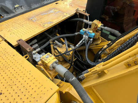 Hydraulic Excavators 2009 Caterpillar 324DL - Hammerlines / A/C Cabin / Caterpillar C7 / Quick Coupler / Bucket with teeth. (18)