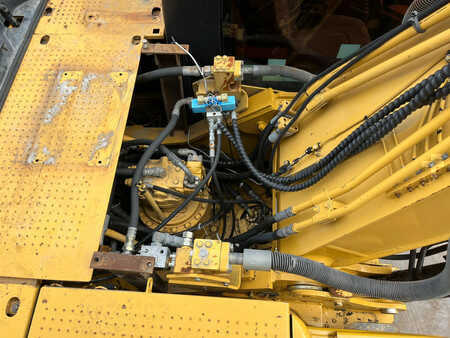 Hydraulic Excavators 2009 Caterpillar 324DL - Hammerlines / A/C Cabin / Caterpillar C7 / Quick Coupler / Bucket with teeth. (19)