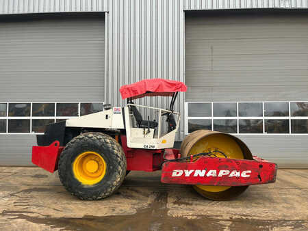Dynapac CA250