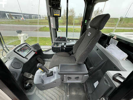 Kolové nakladače 2016 Caterpillar 972M XE (20)