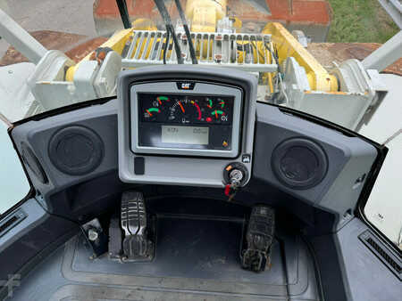 Kolové nakladače 2016 Caterpillar 972M XE (22)