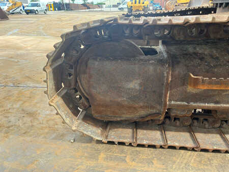 Escavadora de rastos 2008 Caterpillar 320D - bucket with teeth (11)