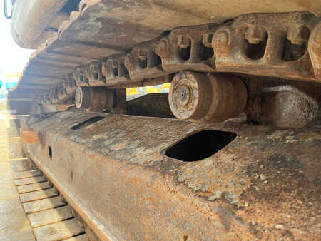 Escavadora de rastos 2008 Caterpillar 320D - bucket with teeth (12)