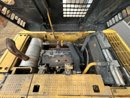 Escavadora de rastos 2008 Caterpillar 320D - bucket with teeth (17)