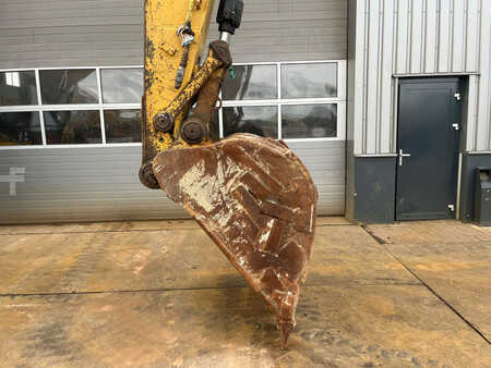 Escavadora de rastos 2008 Caterpillar 320D - bucket with teeth (19)