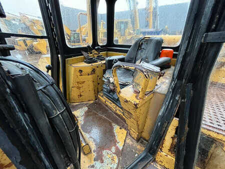 Telaketjupuskutraktorit 1999 Caterpillar D8R - Ripper / Canopy (19)