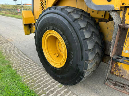 Hjullaster 2015 Caterpillar 950M Wheel loader (13)