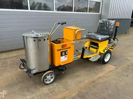 Muut 2024 Giga Power 860 Road Marking Machine (8)
