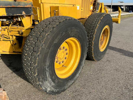 Niveladoras 2000 Caterpillar 160H (11)
