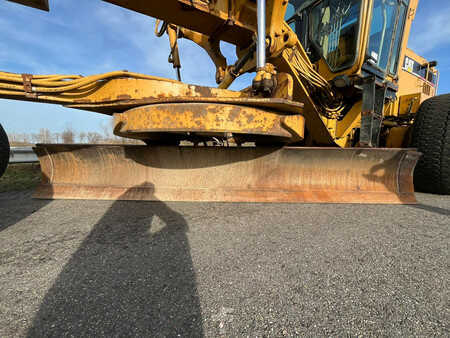 Niveladoras 2000 Caterpillar 160H (13)