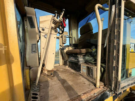 Niveladoras 2000 Caterpillar 160H (22)