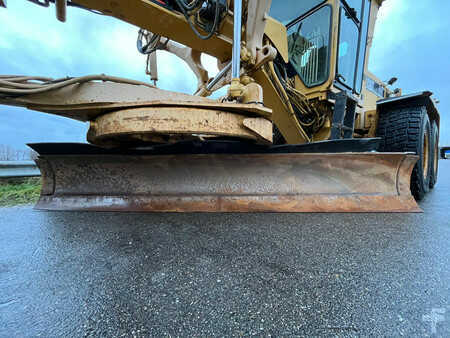 Caterpillar 163H 6x6 | CE-certified