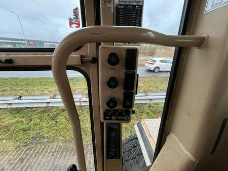 Caterpillar 163H 6x6 | CE-certified