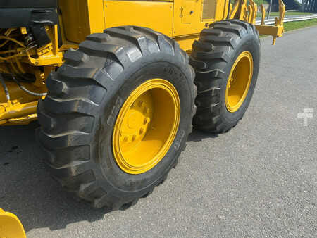 Grejdry 2019 Caterpillar 140GC - Push block / Ripper / New Tires (11)