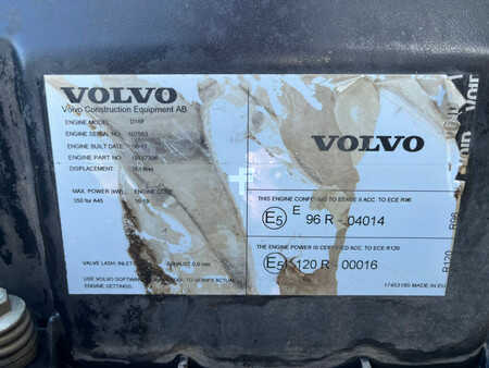 Zalomené klouby-dampry  2017 Volvo A45G – STAGE 2 ENGINE / EXPORT (25)