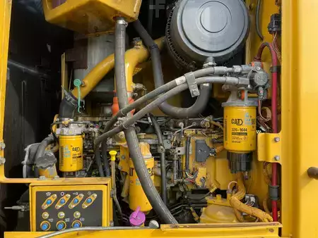 Grejdry 2011 Caterpillar 12M (16)