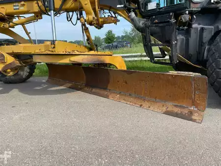 Grejdry 2011 Caterpillar 12M (25)