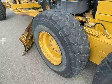 Grejdry 2011 Caterpillar 12M (8)