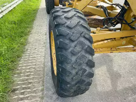 Grejdry 2011 Caterpillar 12M (9)