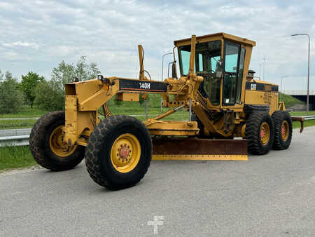 Gradere 2005 Caterpillar 140H (2)