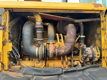 Grader 2005 Caterpillar 140H (20)
