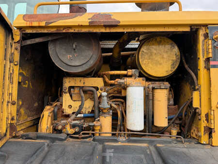 Grader 2005 Caterpillar 140H (21)