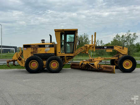 Gradere 2005 Caterpillar 140H (8)