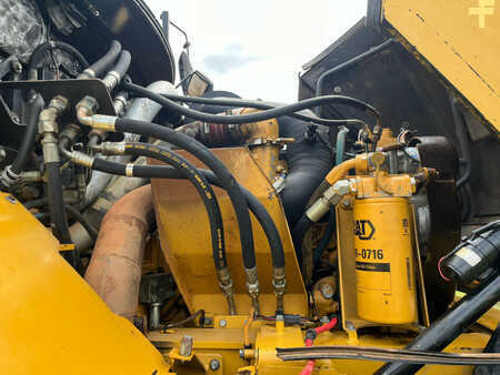 Wywrotki przegubowe 2009 Caterpillar 730 (20)