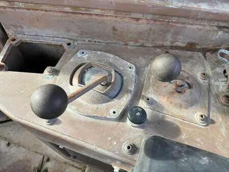 Bulldozere 1989 Caterpillar D10N (19)
