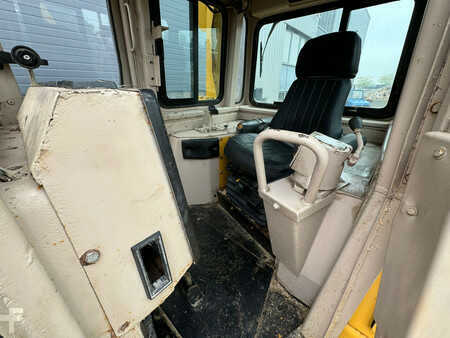 Telaketjupuskutraktorit 2003 Caterpillar D8R LGP (16)