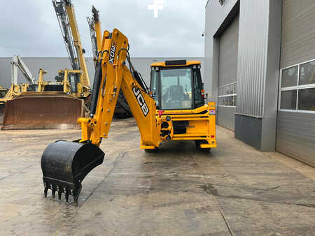 Rigid Backhoe Loader 2024 JCB 3DX (3CX) Plus Super 4x4 - A/C - Telescopic boom - Hammerlines (6)