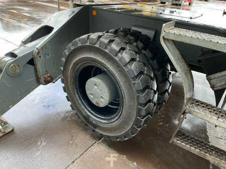 Mobile Cranes 2018 Liebherr LH30 M - Material Handler (15)