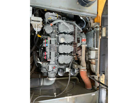 Mobile Cranes 2018 Liebherr LH30 M - Material Handler (17)