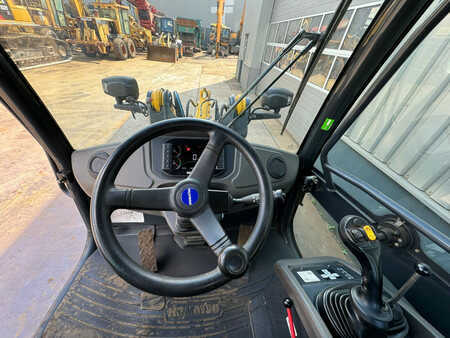 Pyöräkuormaajat 2021 Komatsu WA70M-8EO - new tires (21)