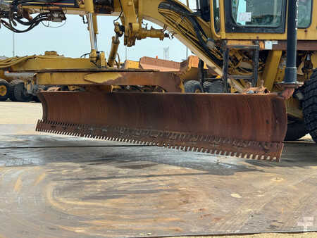 Livellatrici 2001 Caterpillar 160H | CE-certified (11)