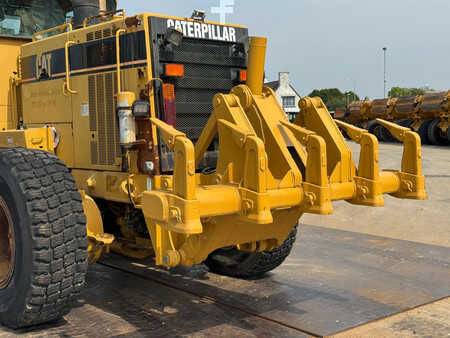 Livellatrici 2001 Caterpillar 160H | CE-certified (15)