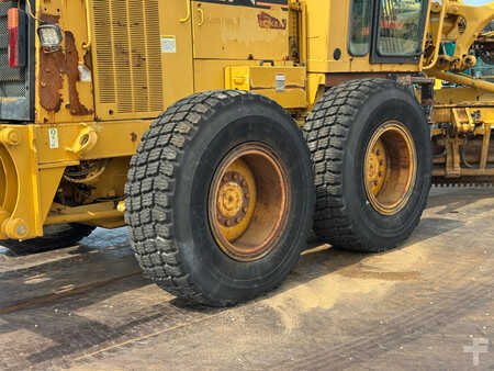 Livellatrici 2001 Caterpillar 160H | CE-certified (18)