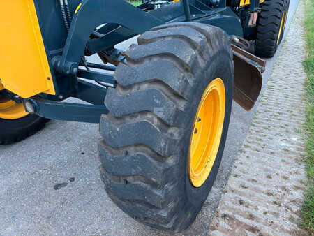 Grader 2020 Hyundai HG130 (13)