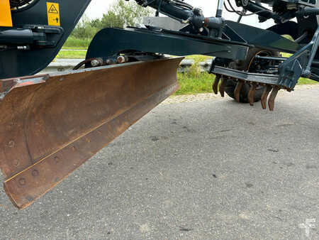 Grader 2020 Hyundai HG130 (14)