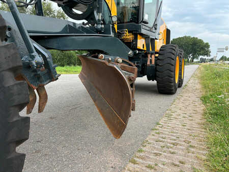 Grader 2020 Hyundai HG130 (15)
