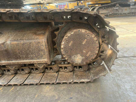 Escavadora de rastos 2012 Case CX210B (15)
