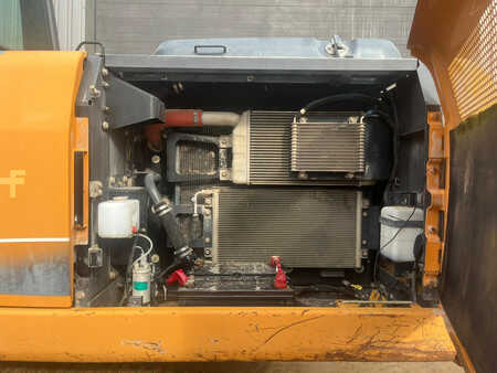 Escavadora de rastos 2012 Case CX210B (16)
