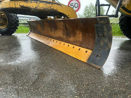 Grader 2018 Caterpillar 120K | NEW TIRES (13)