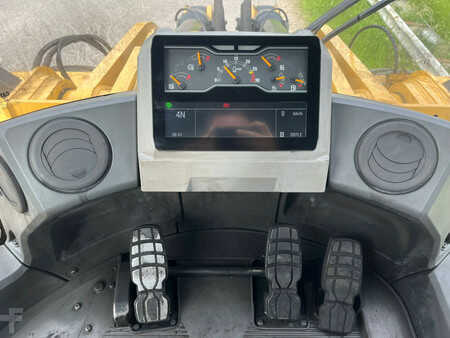 Kolové nakladače 2021 Caterpillar 980 - 2021 CE certified (14)