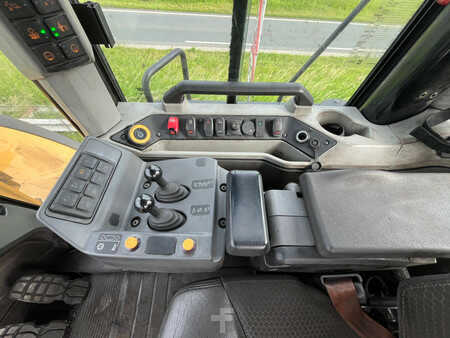 Kolové nakladače 2021 Caterpillar 980 - 2021 CE certified (20)