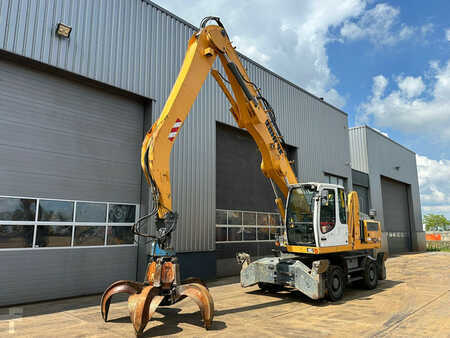 Liebherr A 904 C - Material Handler