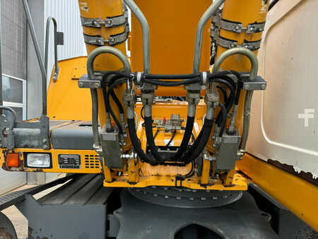 Hjulgraver 2010 Liebherr A 904 C - Material Handler (21)