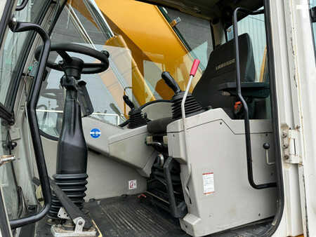 Hjulgraver 2010 Liebherr A 904 C - Material Handler (22)