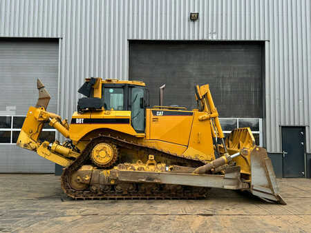 Caterpillar D8T - CE