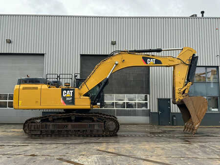 Kedjegraver 2014 Caterpillar 352F ME (5)